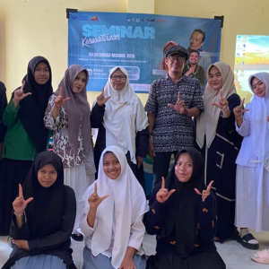 SMK Al-Karimiyyah Sumenep Sulap Bulan Bahasa Jadi Panggung Literasi, Sastrawan dan Cerpenis Nasional Dihadirkan